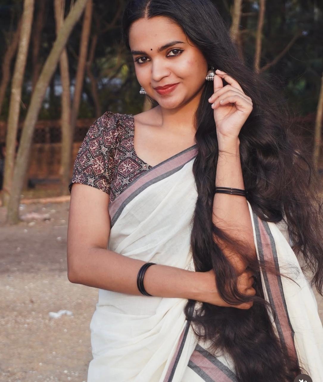 set saree