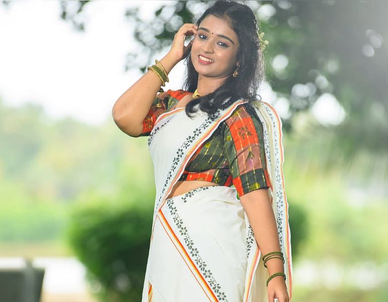 set saree online